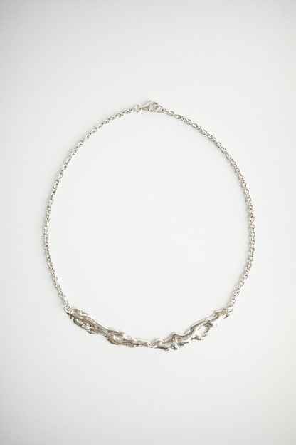 GOUTTE NECKLACE